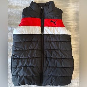 Boys Puma Puffer Vest! 🖤❤️🤍